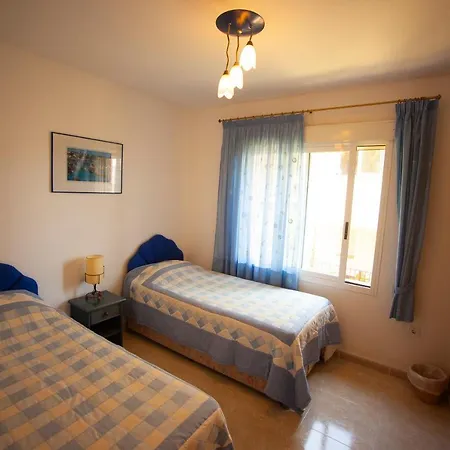 3-bedroom Townhouse In Hills * Altea