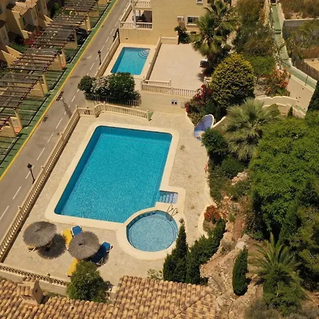 3-bedroom Townhouse In Hills
